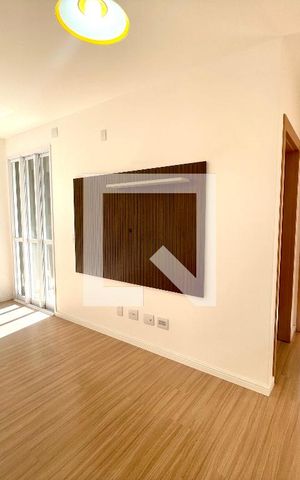 Apartamento à venda com 51m², 2 quartos e 1 vaga Apartamento à venda com 51m², 2 quartos e 1 vagaSala