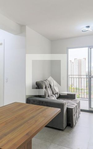 Apartamento à venda com 37m², 2 quartos e sem vaga Apartamento à venda com 37m², 2 quartos e sem vagaSala