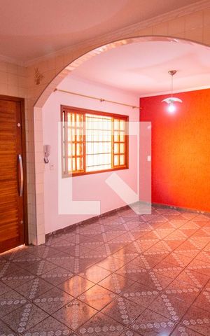 Casa para alugar com 250m², 4 quartos e 3 vagas Casa para alugar com 250m², 4 quartos e 3 vagasCozinha