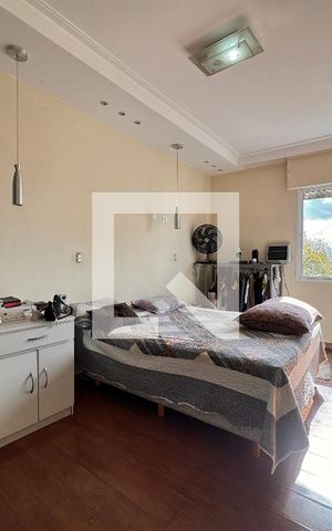 Apartamento à venda com 140m², 3 quartos e 1 vaga Apartamento à venda com 140m², 3 quartos e 1 vagaSuíte