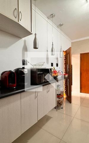 Apartamento à venda com 140m², 3 quartos e 1 vaga Apartamento à venda com 140m², 3 quartos e 1 vagaCozinha
