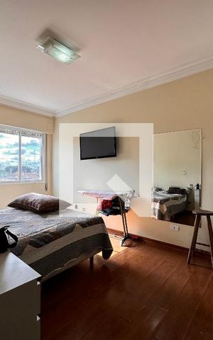 Apartamento à venda com 140m², 3 quartos e 1 vaga Apartamento à venda com 140m², 3 quartos e 1 vagaSuíte