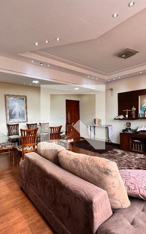 Apartamento à venda com 140m², 3 quartos e 1 vaga Apartamento à venda com 140m², 3 quartos e 1 vagaSala