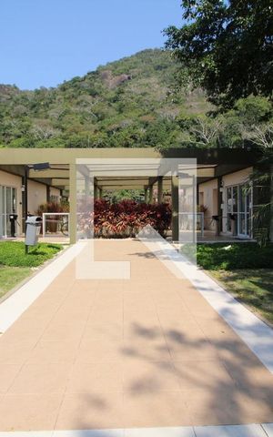 Apartamento à venda com 72m², 3 quartos e 1 vagaÁrea Comum - Entrada do Clube