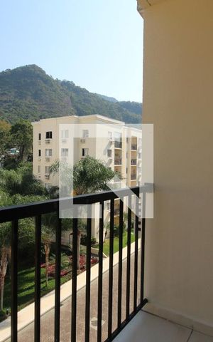 Apartamento à venda com 72m², 3 quartos e 1 vagaSala - Varanda