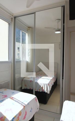 Apartamento à venda com 72m², 3 quartos e 1 vagaQuarto 2