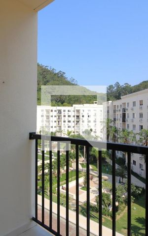 Apartamento à venda com 72m², 3 quartos e 1 vagaSala - Varanda