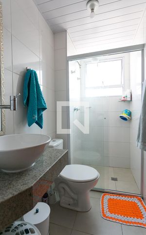Apartamento à venda com 43m², 2 quartos e sem vaga Apartamento à venda com 43m², 2 quartos e sem vagaBanheiro