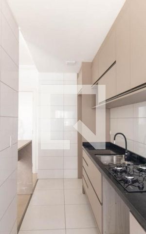 Apartamento à venda com 60m², 2 quartos e 1 vaga Apartamento à venda com 60m², 2 quartos e 1 vagaCozinha e Área de Serviço