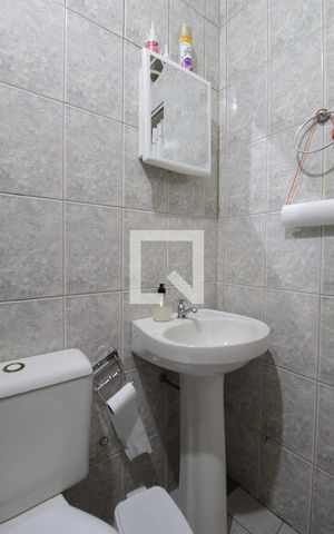 Casa à venda com 360m², 3 quartos e 3 vagasCasa 2 | Banheiro Social