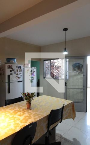 Casa à venda com 360m², 3 quartos e 3 vagasCozinha