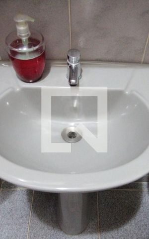 Casa à venda com 360m², 3 quartos e 3 vagasBanheiro Social 2