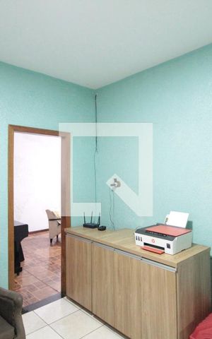 Casa à venda com 360m², 3 quartos e 3 vagasHall dos Quartos