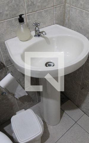 Casa à venda com 360m², 3 quartos e 3 vagasCasa 2 | Banheiro Social