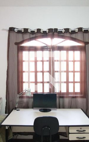 Casa à venda com 360m², 3 quartos e 3 vagasQuarto 2