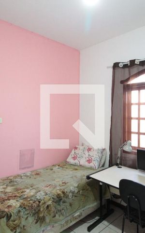 Casa à venda com 360m², 3 quartos e 3 vagasQuarto 2