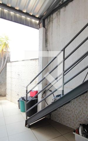 Casa à venda com 360m², 3 quartos e 3 vagasArea de Serviço