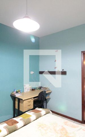 Casa à venda com 360m², 3 quartos e 3 vagasSuite