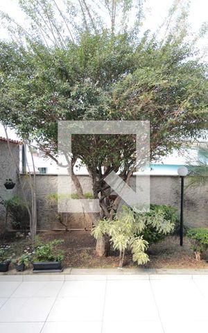 Casa à venda com 360m², 3 quartos e 3 vagasGaragem