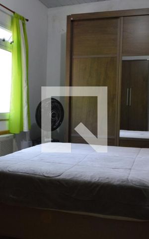 Casa de condomínio à venda com 96m², 4 quartos e 4 vagas Casa de condomínio à venda com 96m², 4 quartos e 4 vagasSuíte