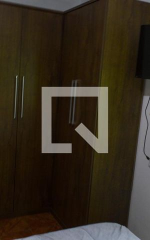 Casa de condomínio à venda com 96m², 4 quartos e 4 vagas Casa de condomínio à venda com 96m², 4 quartos e 4 vagasSuíte