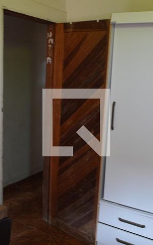 Casa de condomínio à venda com 96m², 4 quartos e 4 vagas Casa de condomínio à venda com 96m², 4 quartos e 4 vagasQuarto 1