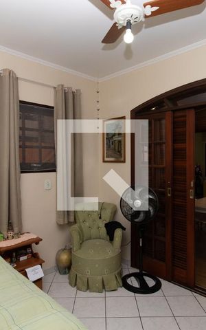 Casa à venda com 123m², 3 quartos e 2 vagas Casa à venda com 123m², 3 quartos e 2 vagasQuarto 1