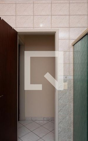 Casa à venda com 123m², 3 quartos e 2 vagas Casa à venda com 123m², 3 quartos e 2 vagasBanheiro