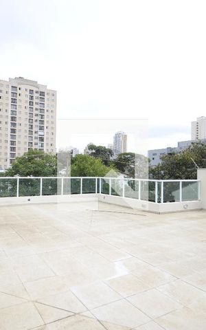 Casa à venda com 612m², 3 quartos e 3 vagasTerraço