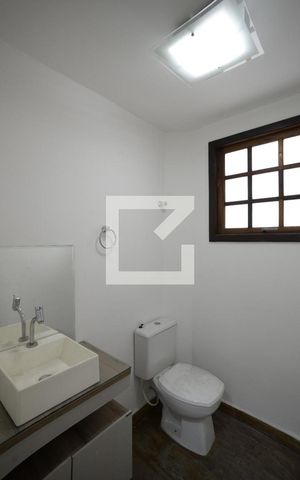 Casa à venda com 612m², 3 quartos e 3 vagasLavabo