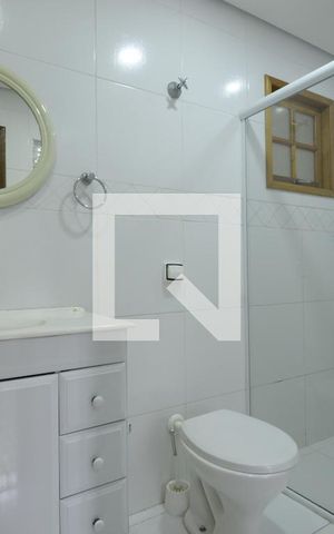 Casa à venda com 612m², 3 quartos e 3 vagasBanheiro da Suíte