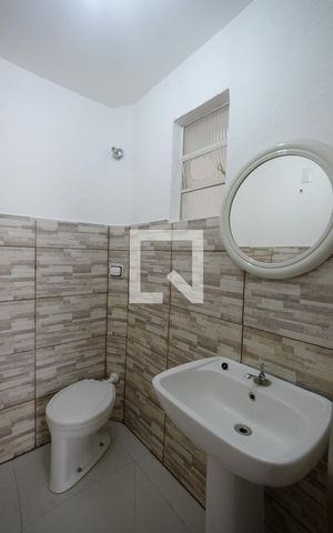 Casa à venda com 612m², 3 quartos e 3 vagasBanheiro de Serviço