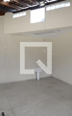 Casa à venda com 612m², 3 quartos e 3 vagasTerraço