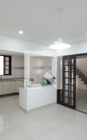 Casa à venda com 612m², 3 quartos e 3 vagasCozinha