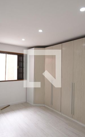 Casa à venda com 612m², 3 quartos e 3 vagasSuíte 3
