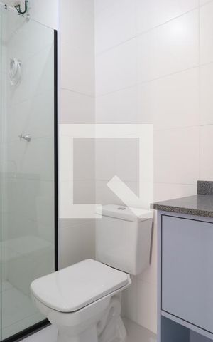 Apartamento para alugar com 34m², 2 quartos e sem vagaBanheiro