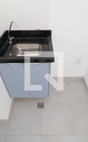 Apartamento para alugar com 34m², 2 quartos e sem vagaÁrea de Serviço