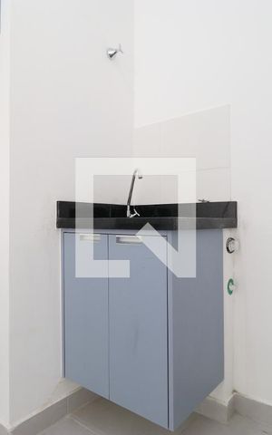 Apartamento para alugar com 34m², 2 quartos e sem vagaÁrea de Serviço