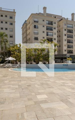 Apartamento à venda com 379m², 4 quartos e 4 vagas Apartamento à venda com 379m², 4 quartos e 4 vagasPiscina