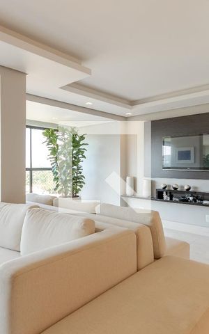 Apartamento à venda com 379m², 4 quartos e 4 vagas Apartamento à venda com 379m², 4 quartos e 4 vagasSala