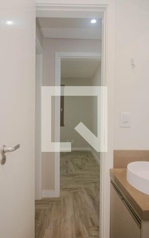 Apartamento para alugar com 64m², 2 quartos e 1 vaga Apartamento para alugar com 64m², 2 quartos e 1 vagaBanheiro