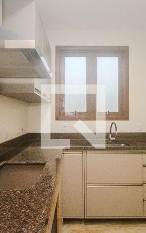 Apartamento para alugar com 64m², 2 quartos e 1 vaga Apartamento para alugar com 64m², 2 quartos e 1 vagaCozinha e Área de Serviço