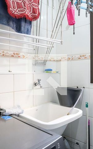 Apartamento à venda com 71m², 2 quartos e 2 vagasÁrea de serviço