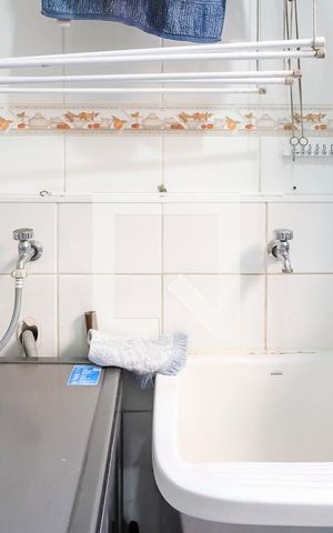 Apartamento à venda com 71m², 2 quartos e 2 vagasÁrea de serviço