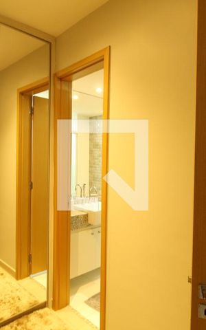 Apartamento à venda com 72m², 2 quartos e 1 vagaSuíte - Closet