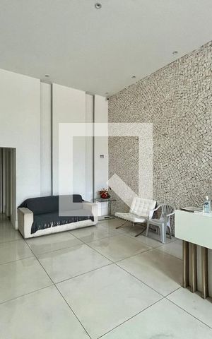 Apartamento à venda com 72m², 2 quartos e 1 vaga Apartamento à venda com 72m², 2 quartos e 1 vagaHall