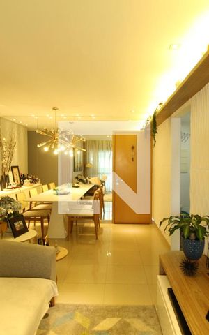 Apartamento à venda com 72m², 2 quartos e 1 vagaSala