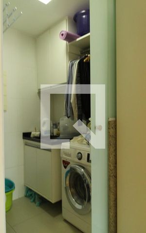 Apartamento à venda com 72m², 2 quartos e 1 vagaÁrea de serviço