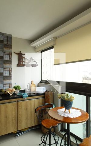 Apartamento à venda com 72m², 2 quartos e 1 vagaVaranda