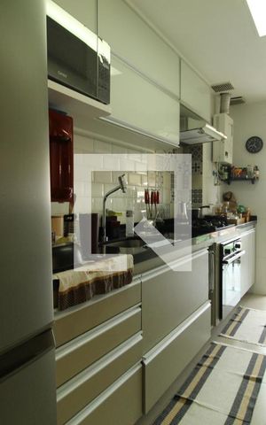 Apartamento à venda com 72m², 2 quartos e 1 vagaCozinha